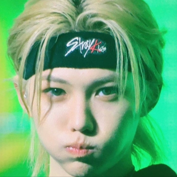 Meet your Posher, Lydia - Picture 1 of 1